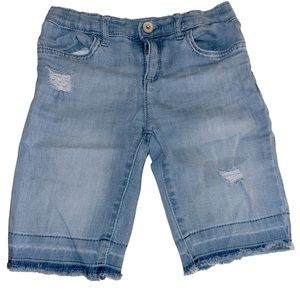 Children’s place Light Wash Distressed Denim Shorts ✨